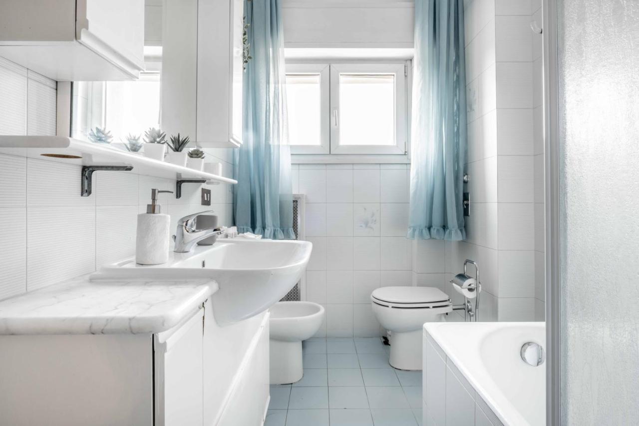 Morgantini House San Siro-Duomo "Netflix & Terrace" Apartment มิลาน ภายนอก รูปภาพ